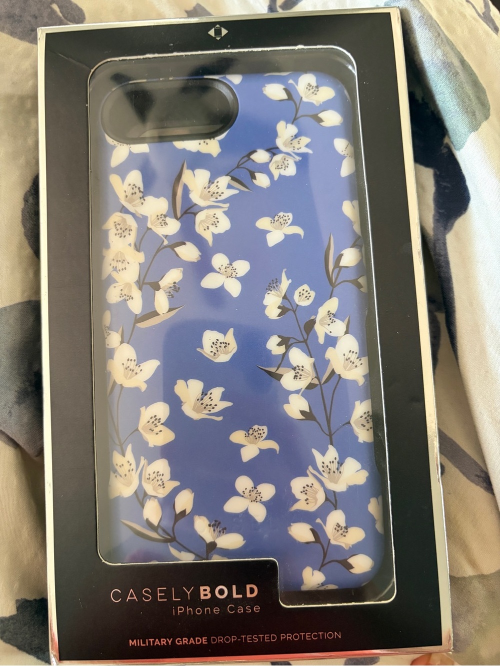 Casely NEW Blue Cherry Blossom Floral Case
Bold / iPhone 8 Plus